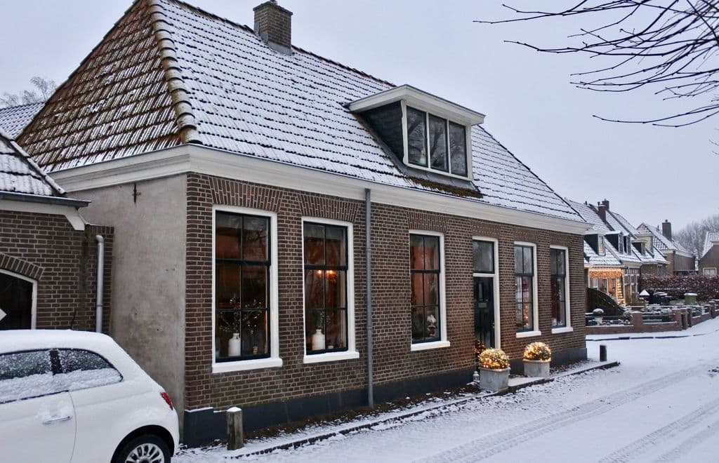 huis sneeuw.jpeg