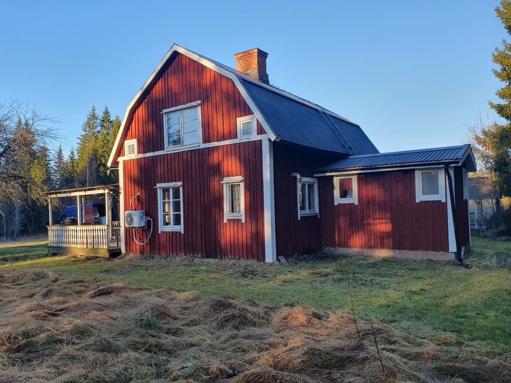 Huis zijaanzicht.jpg